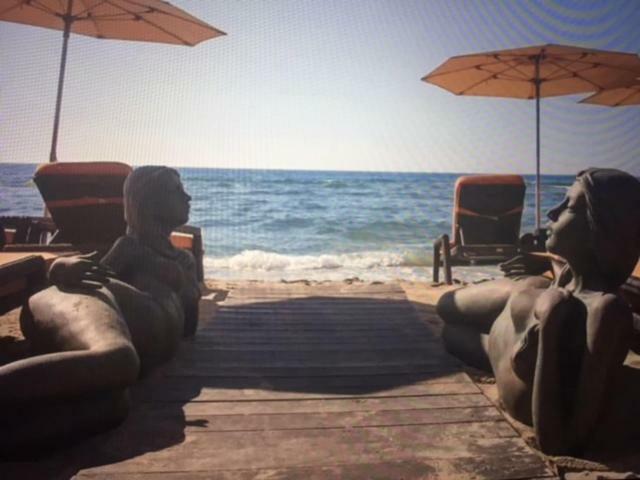 Naturist Paradise In « Swinging Cap » Agde Kültér fotó